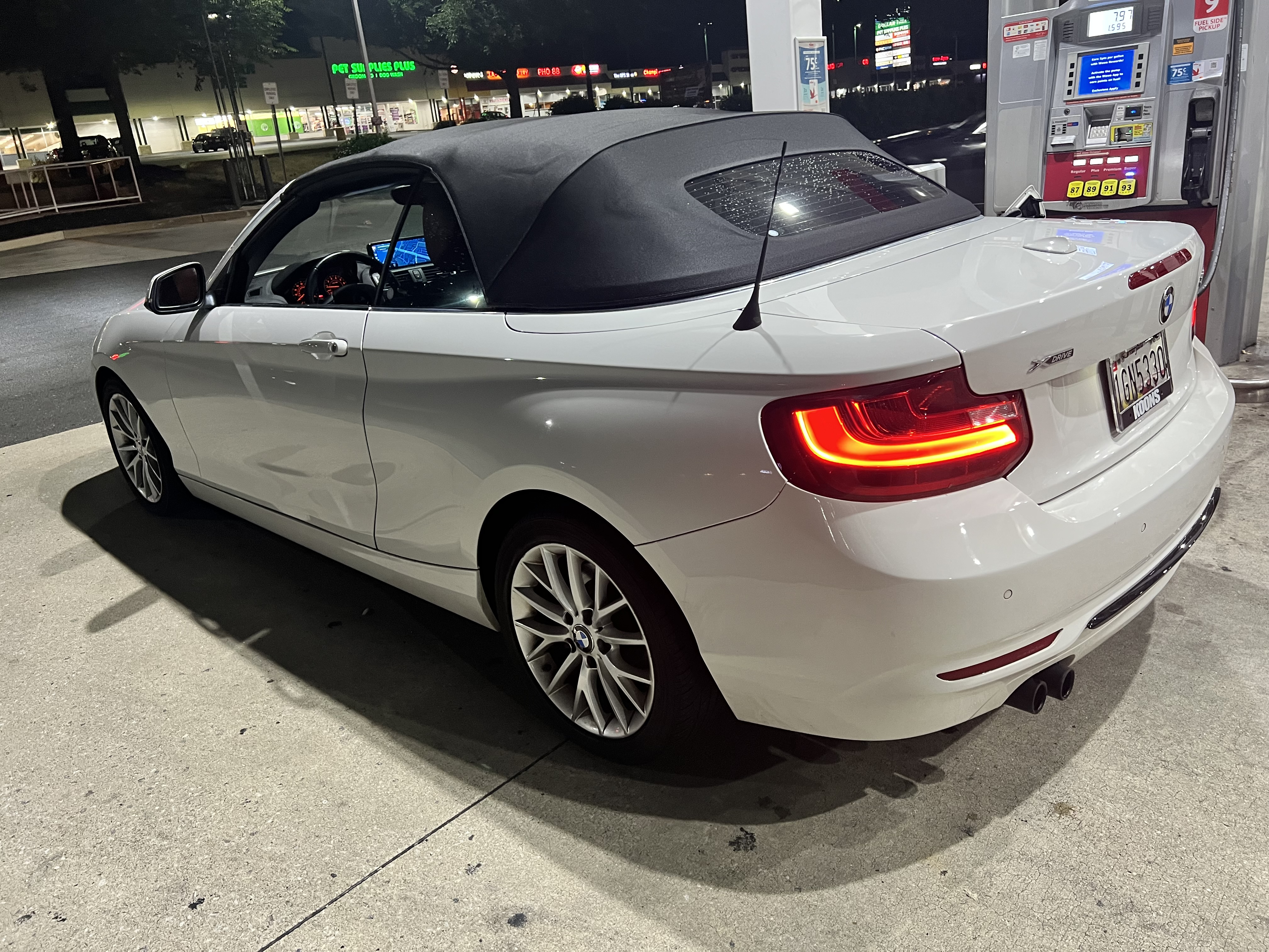 Used 2016 BMW 228i xDrive Convertible AWD/4WD image 5