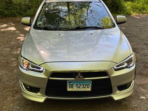 Used 2009 Mitsubishi Lancer GTS FWD image 10