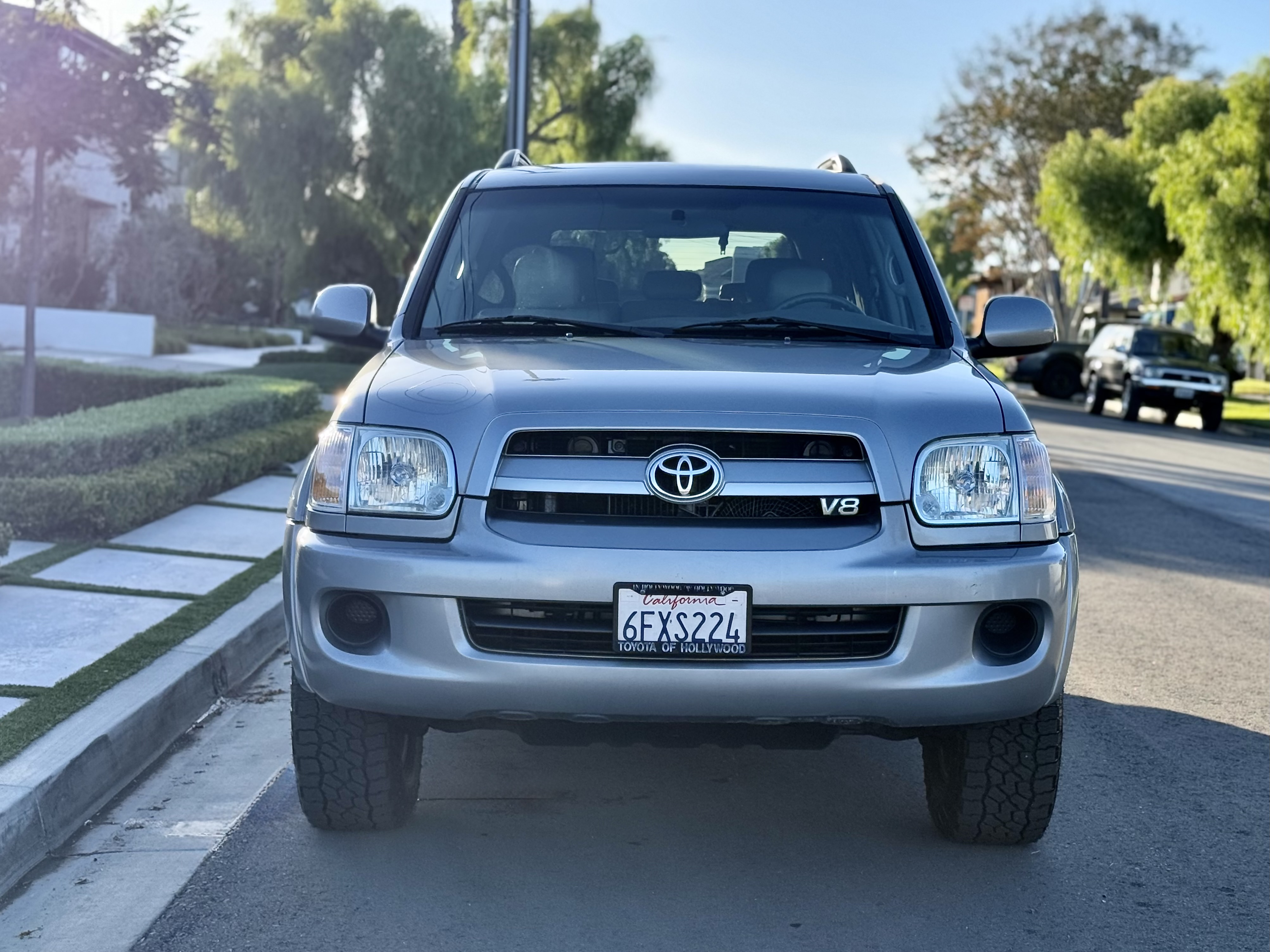 Used 2007 Toyota Sequoia SR5 w/ Towing Pkg RWD image 10