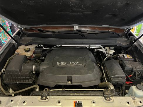 Used 2016 Chevrolet Colorado Z71 AWD/4WD image 16