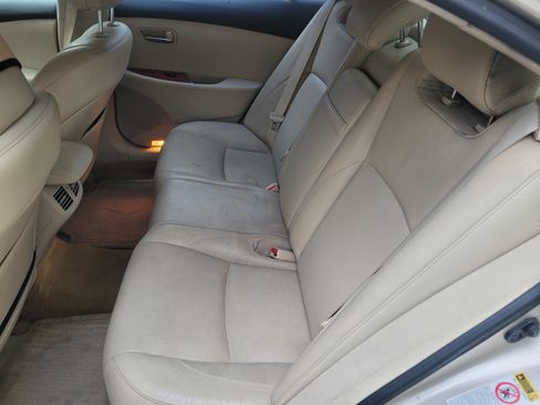 Used 2011 Lexus ES 350 image 8