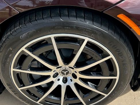 Used 2023 Mercedes-Benz EQS 580 EQS 580 4MATIC Sedan 4D image 28