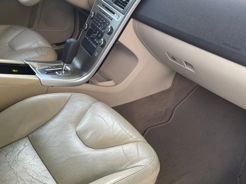 Used 2010 Volvo XC60 3.2 FWD image 10