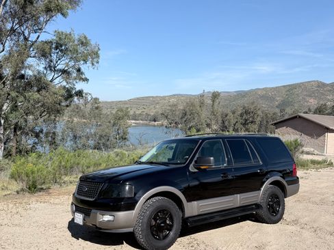 Used 2003 Ford Expedition Eddie Bauer image 5