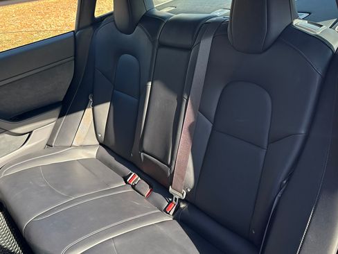 Used 2018 Tesla Model 3 Long Range image 7