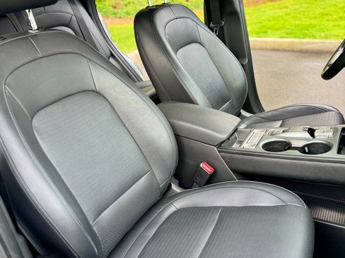 Used 2020 Hyundai Kona Ultimate image 10