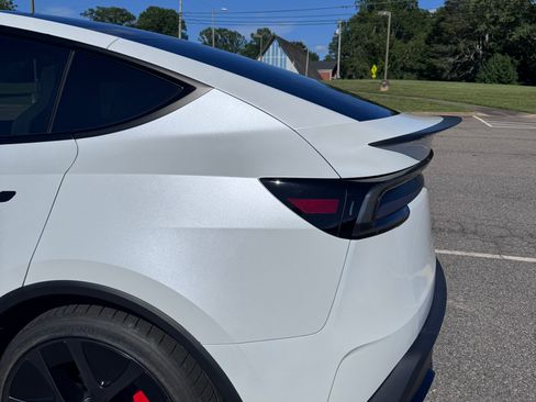 Used 2026 Tesla Model Y Performance AWD/4WD image 6
