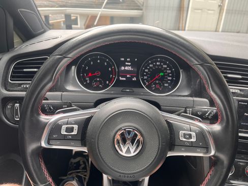Used 2017 Volkswagen GTI S image 8