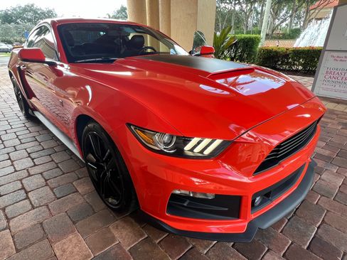 Used 2015 Ford Mustang Premium w/ Ecoboost Performance Package RWD image 2