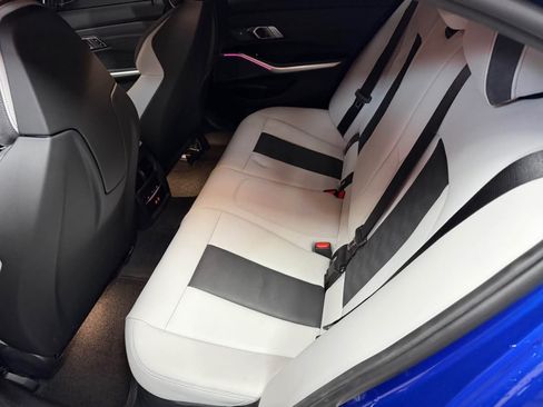 Used 2023 BMW M3 Sedan w/ Executive Package image 8