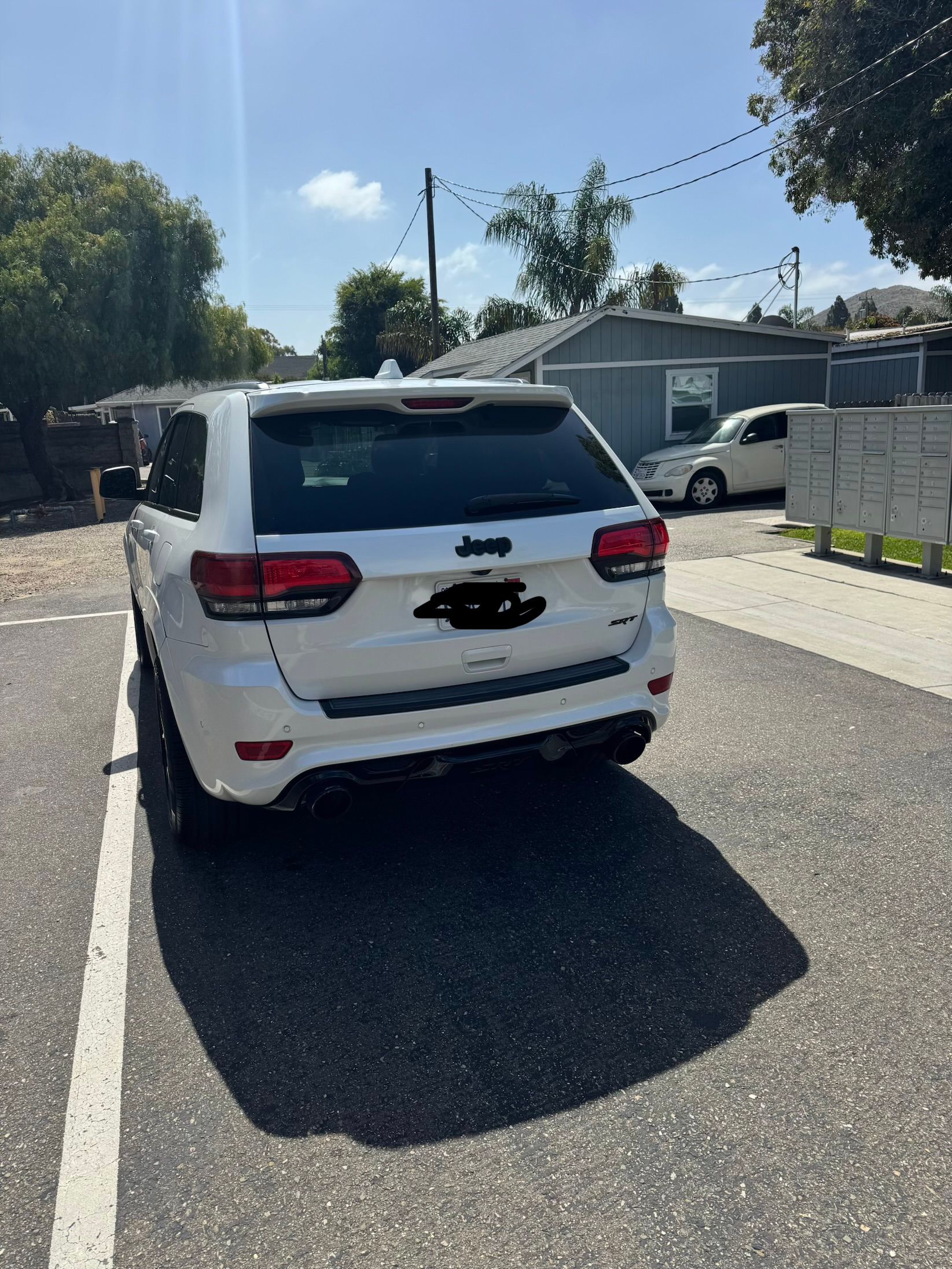 Used 2018 Jeep Grand Cherokee SRT AWD/4WD image 5
