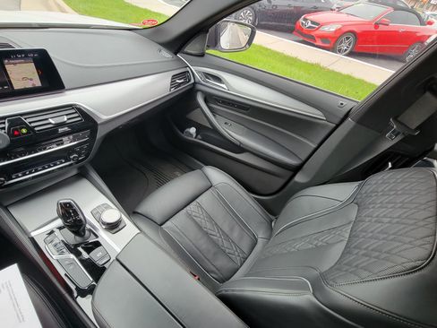 Used 2019 BMW M550i xDrive AWD/4WD image 18