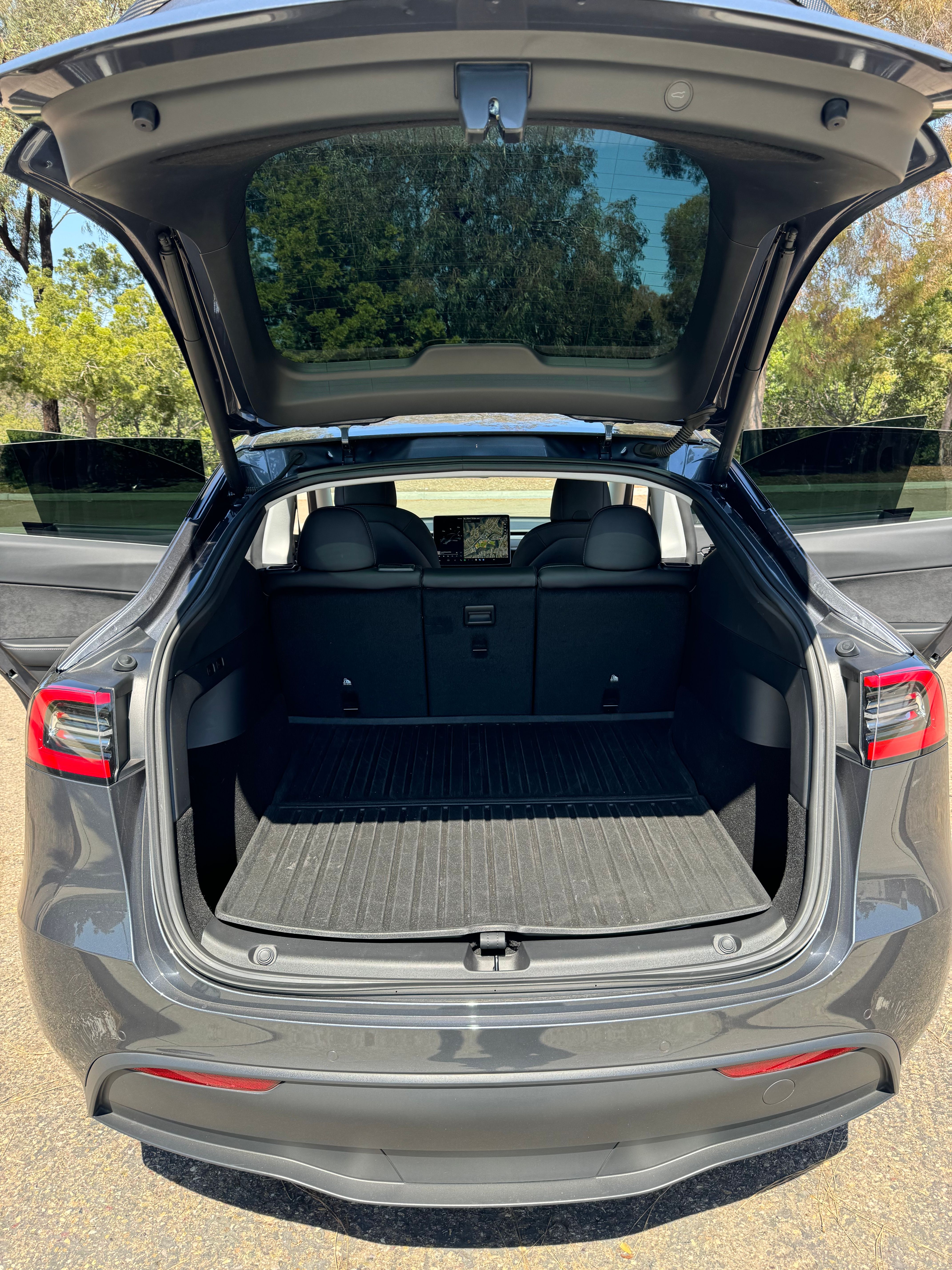 Used 2022 Tesla Model Y Performance AWD/4WD image 12
