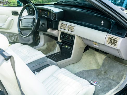 Used 1992 Ford Mustang LX image 6