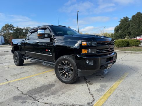 Used 2018 Chevrolet Silverado 2500 LTZ w/ Duramax Plus Package image 1