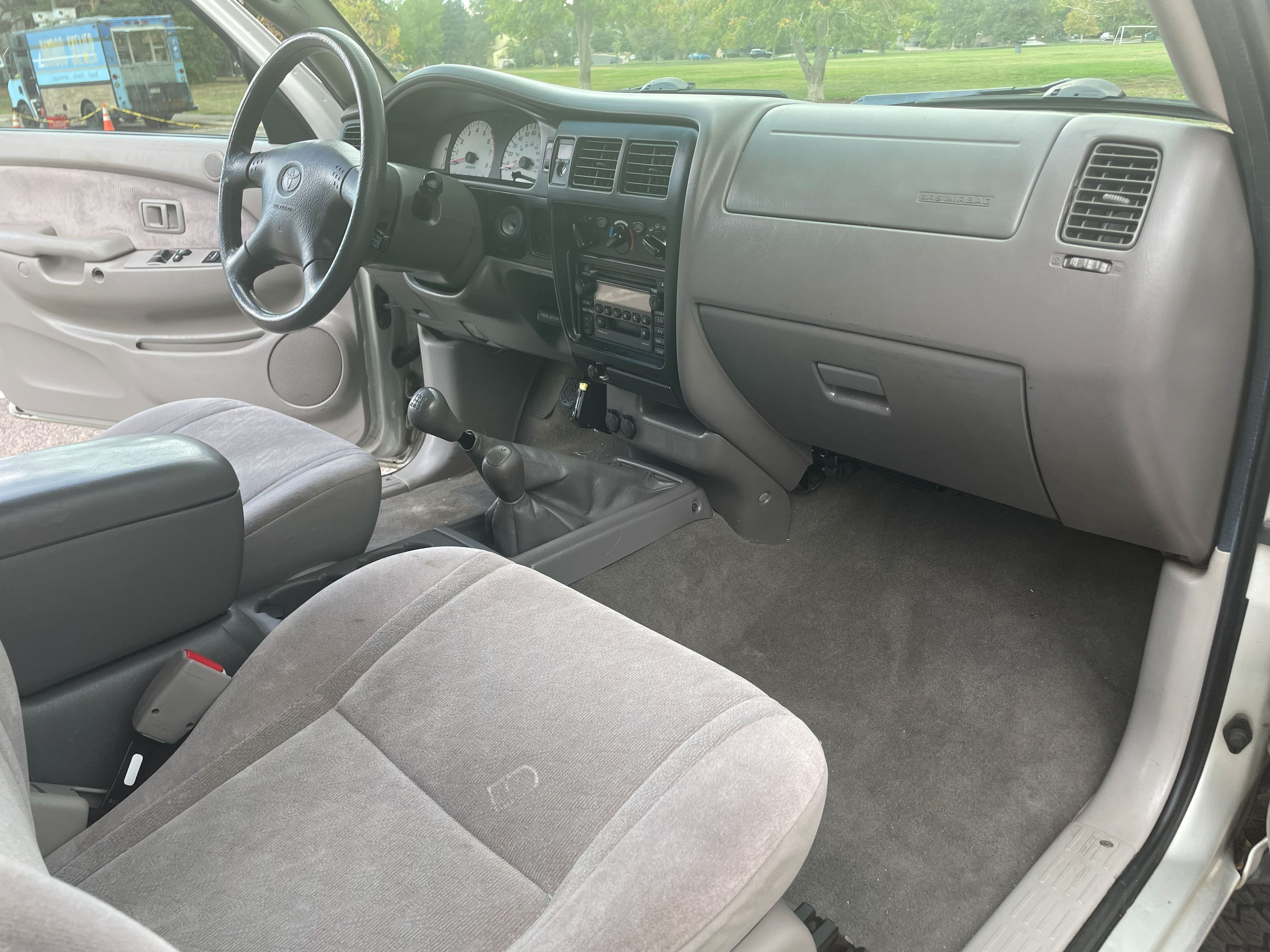 Used 2004 Toyota Tacoma 4x4 Xtracab V6 image 13