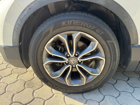 Used 2021 Honda CR-V EX image 10