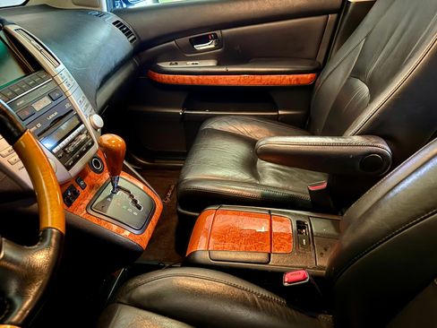 Used 2007 Lexus RX 400h AWD image 9