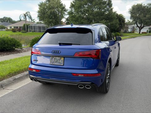 Used 2022 Audi SQ5 Prestige w/ Prestige Package AWD/4WD image 11