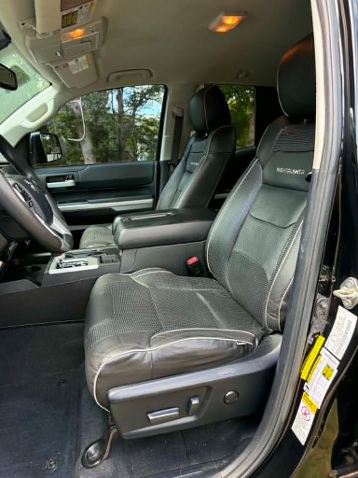 Used 2014 Toyota Tundra SR5 w/ SR5 Upgrade Package AWD/4WD image 18