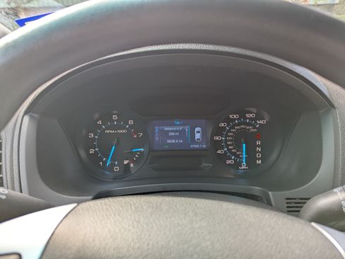 Used 2015 Ford Explorer 4WD image 2