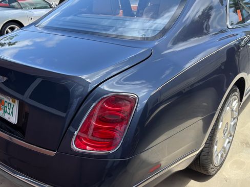 Used 2011 Bentley Mulsanne RWD image 6