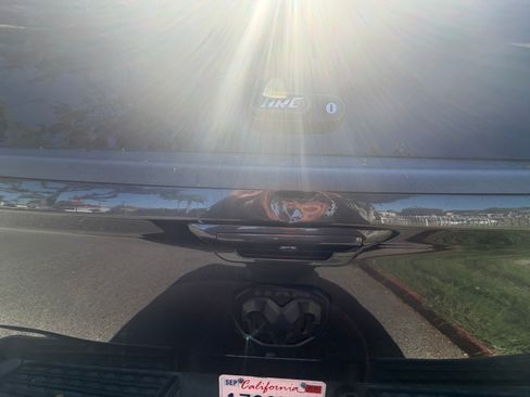 Used 2020 RAM 3500 Big Horn w/ Night Edition image 9