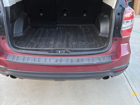 Used 2014 Subaru Forester 2.0XT Touring image 2