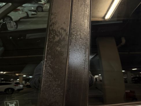 Used 2011 Honda CR-V EX image 32