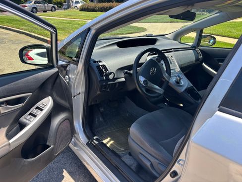 Used 2013 Toyota Prius Three FWD image 10