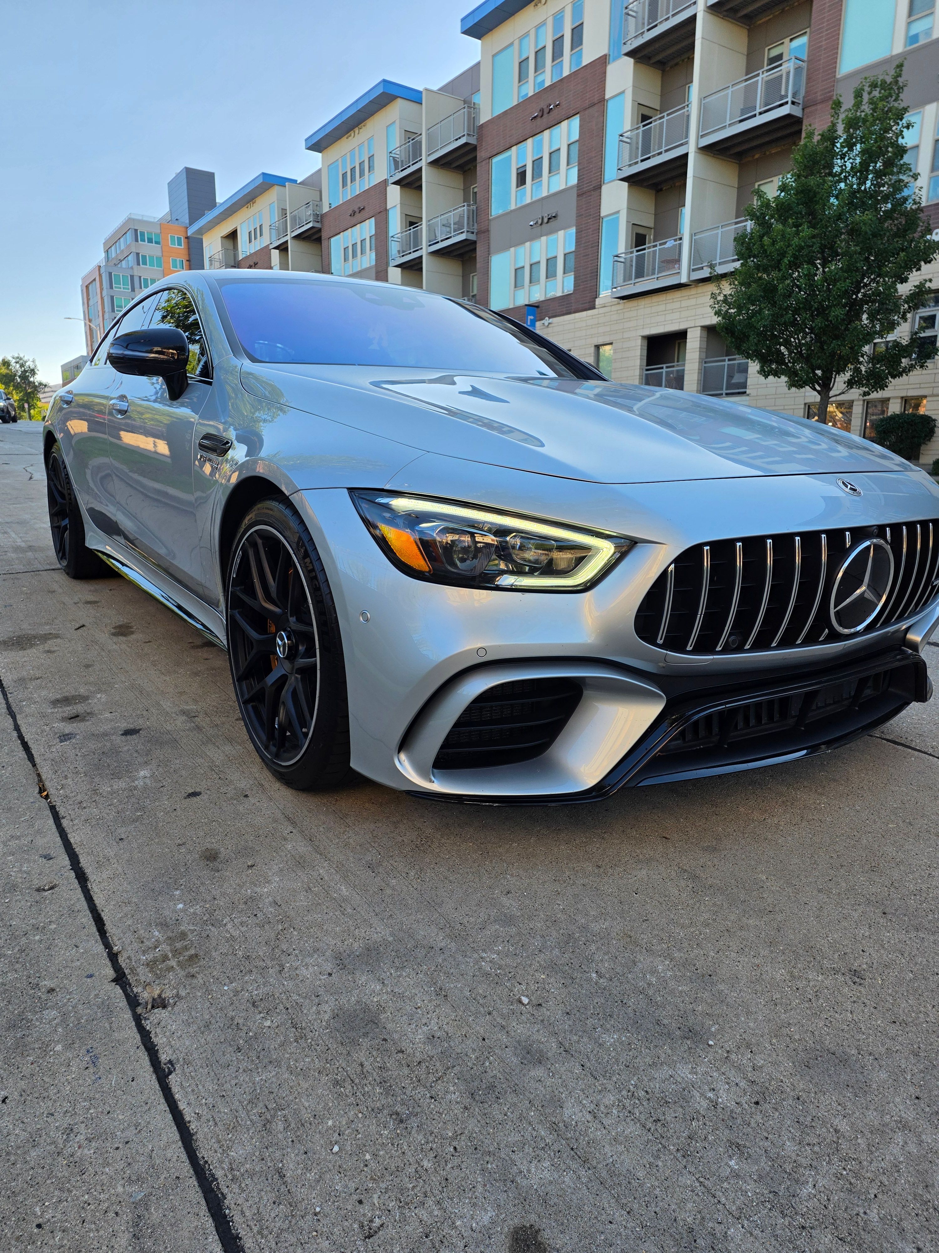 Used 2021 Mercedes-Benz AMG GT 63 S image 5