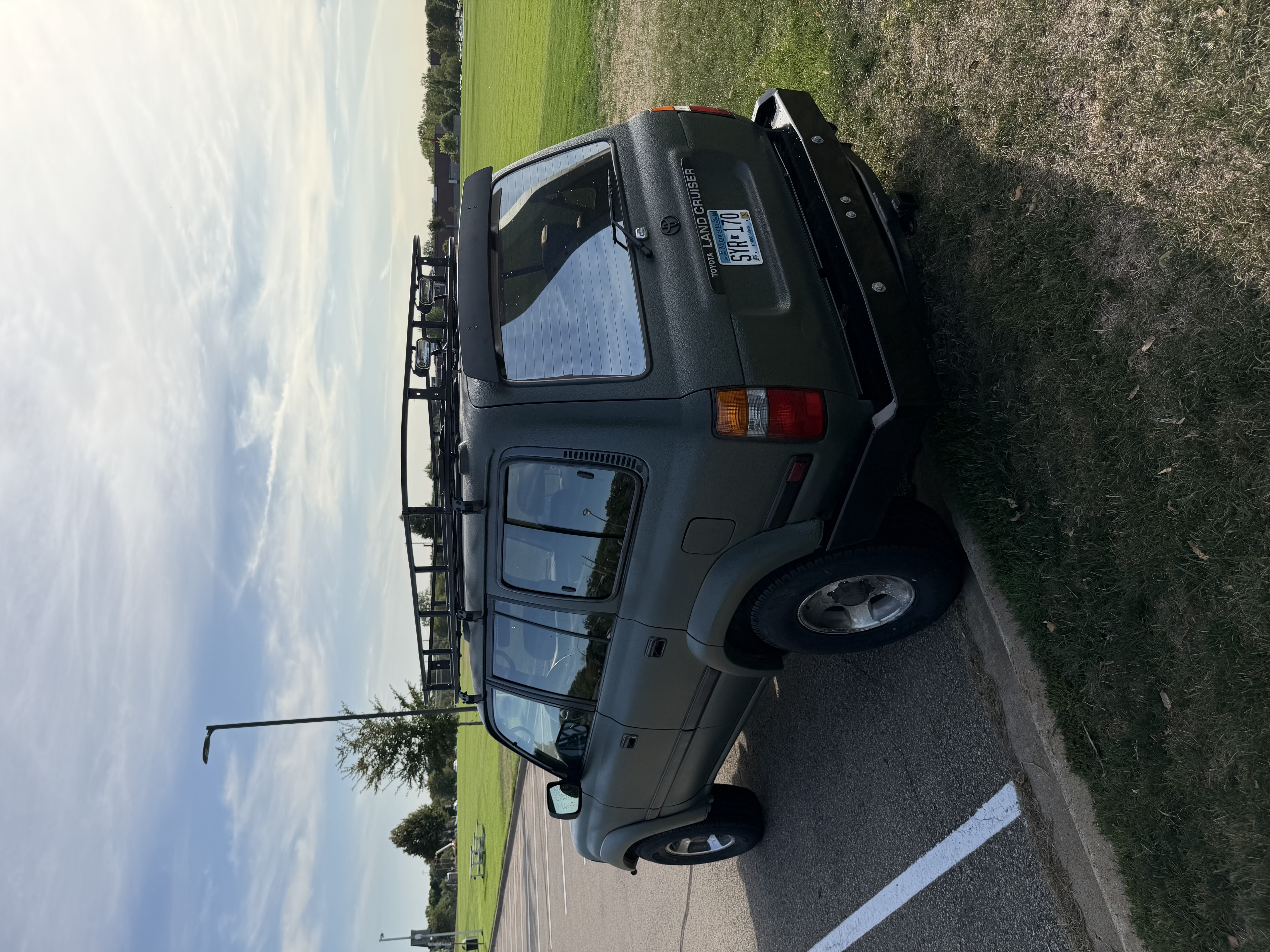 Used 1997 Toyota Land Cruiser w/ Collector's Edition Pkg AWD/4WD image 5