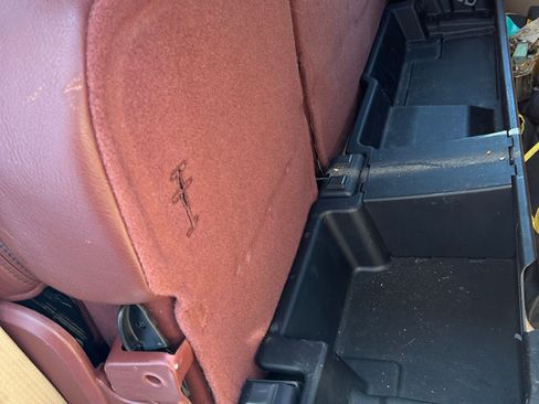 Used 2013 Ford F250 King Ranch w/ King Ranch w/Chrome Pkg image 10