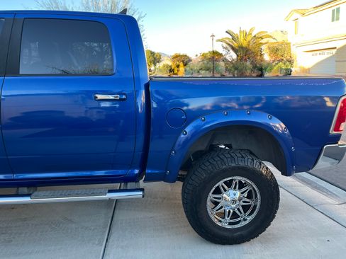 Used 2014 RAM 1500 Laramie w/ Convenience Group image 6