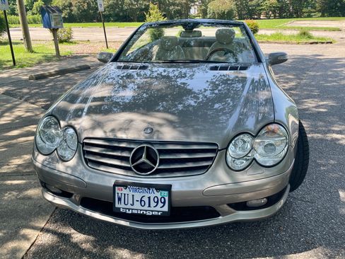 Used 2006 Mercedes-Benz SL 500 image 4