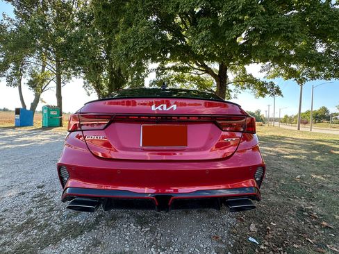 Used 2024 Kia Forte GT w/ GT2 Package image 5