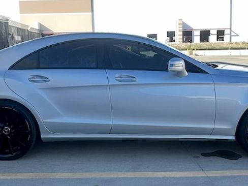 Used 2013 Mercedes-Benz CLS 550 image 4