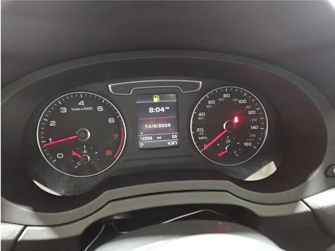 Used 2018 Audi Q3 2.0T Premium image 11