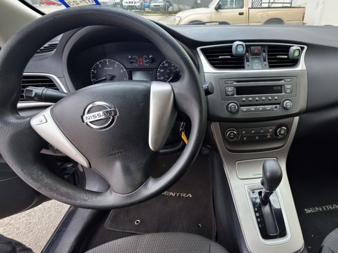 Used 2013 Nissan Sentra S image 13