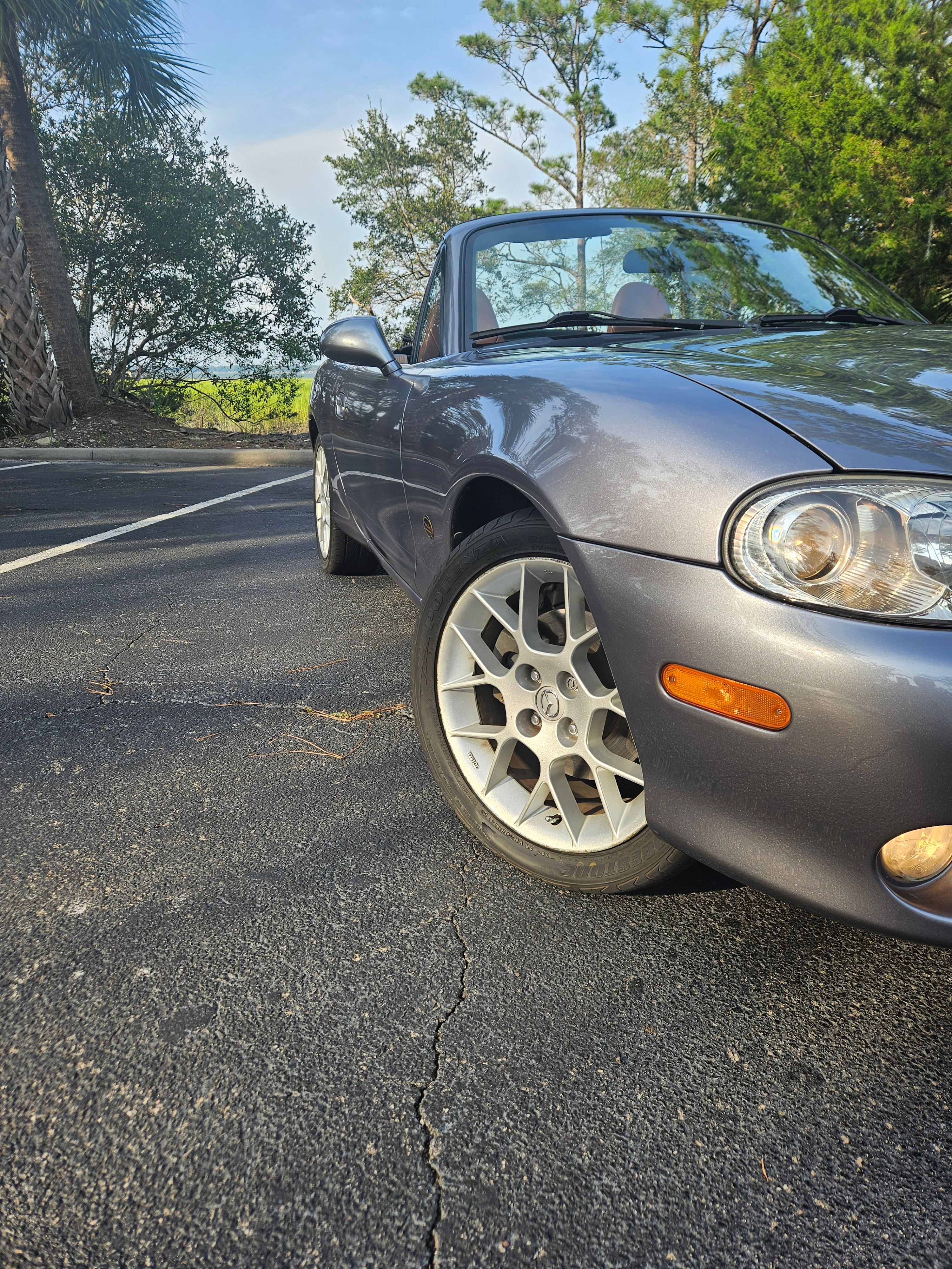 Used 2002 MAZDA MX-5 Miata LS RWD image 14