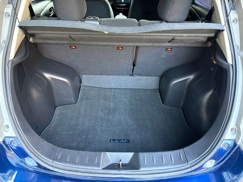 Used 2017 Nissan Leaf SV image 22