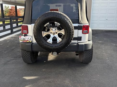 Used 2008 Jeep Wrangler X image 6