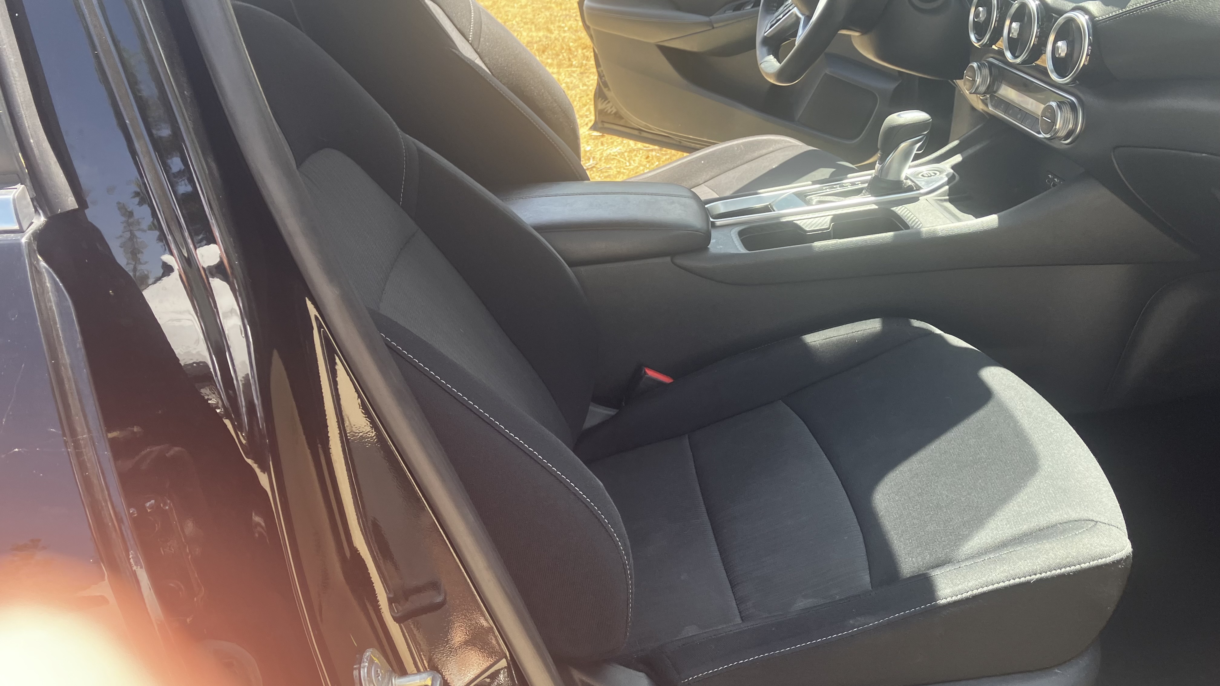 Used 2021 Nissan Sentra SV FWD image 9