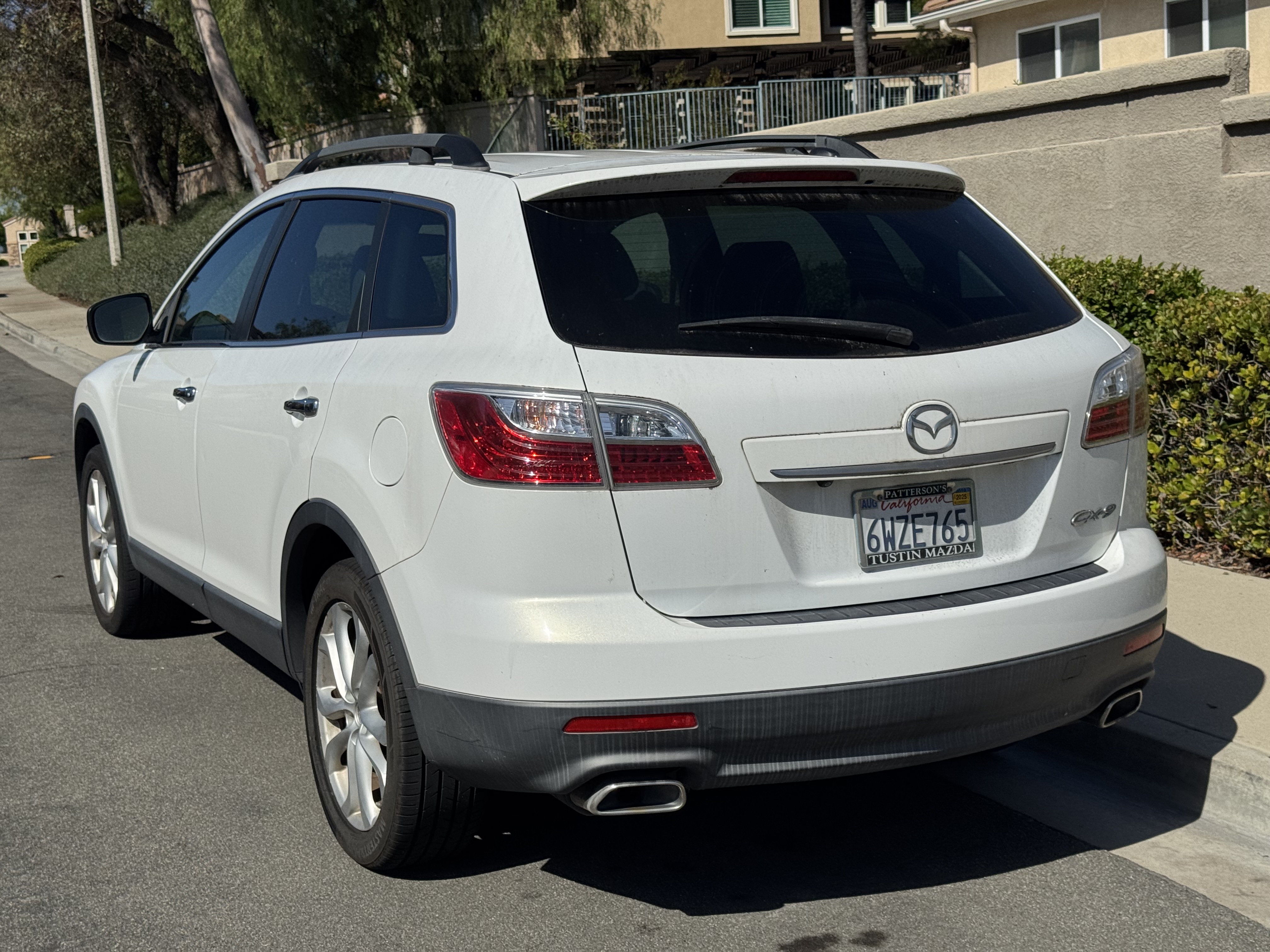Used 2012 MAZDA CX-9 Grand Touring w/ Moonroof & Bose Audio Pkg FWD image 4