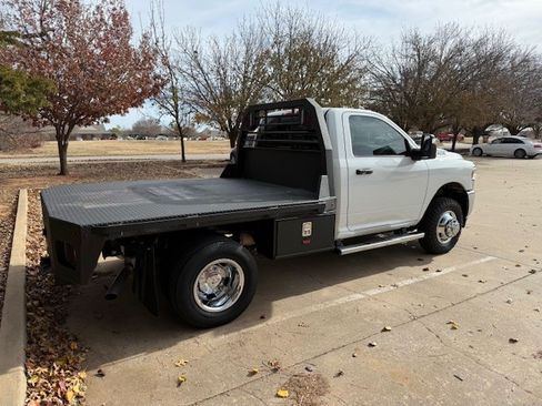 Used 2024 RAM 3500 Tradesman w/ Chrome Appearance Group image 2