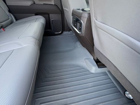 Used 2024 GMC Sierra 2500 SLT w/ Texas SLT Premium Package image 16