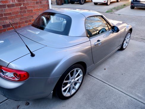 Used 2012 MAZDA MX-5 Miata Grand Touring w/ Premium Pkg image 6