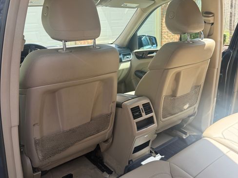 Used 2016 Mercedes-Benz GL 450 4MATIC image 17