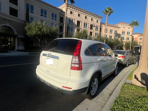 Used 2010 Honda CR-V EX-L image 8