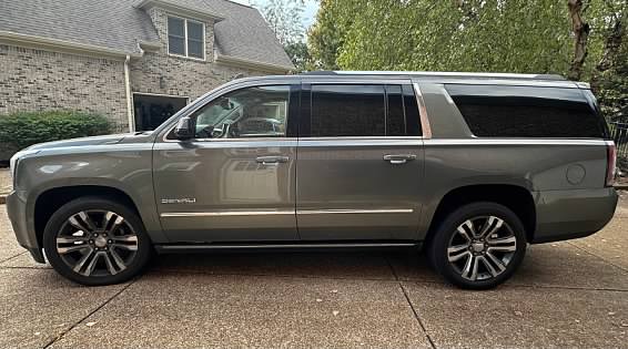 Used 2017 GMC Yukon XL Denali w/ Open Road Package AWD/4WD image 1